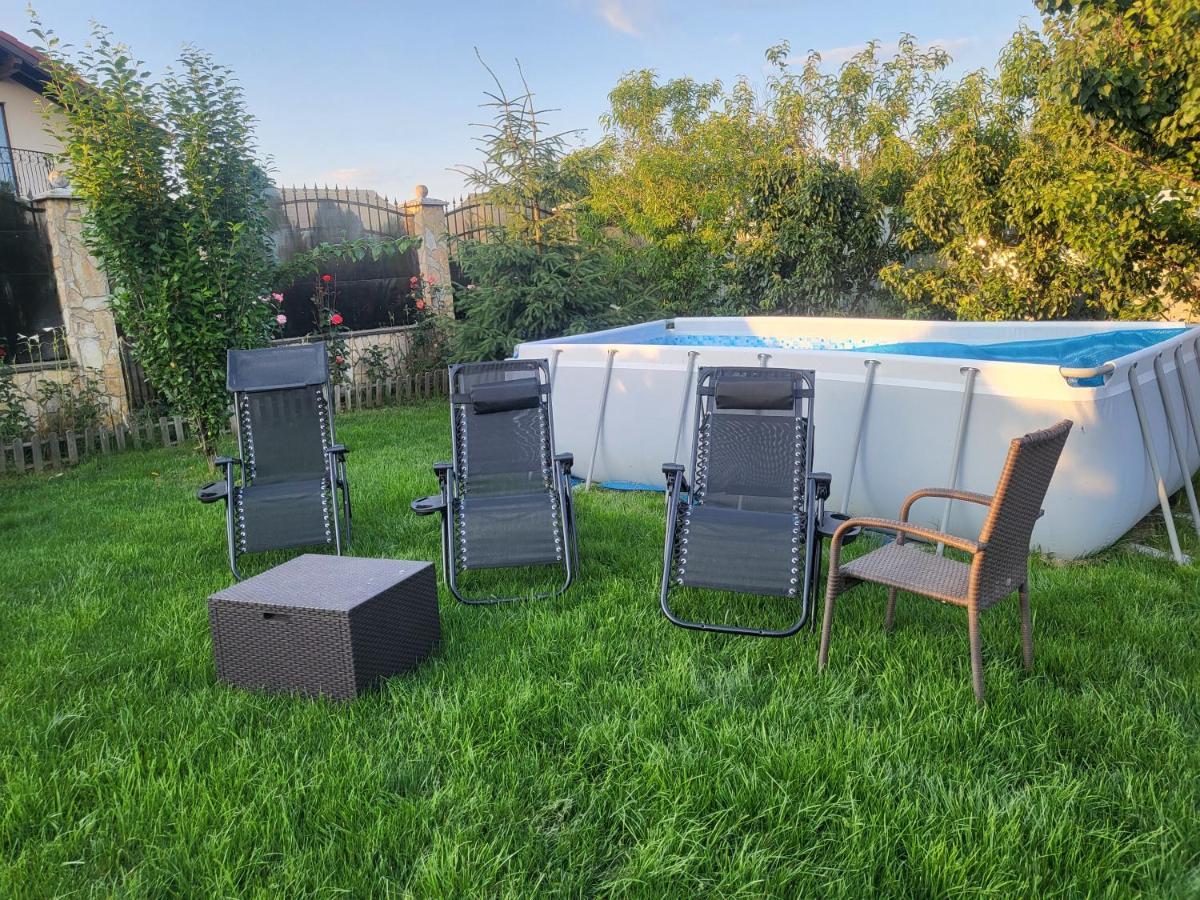 Вилла Vila Ana Cu Terasa Gratar Si Jacuzzi Сату-Маре Экстерьер фото